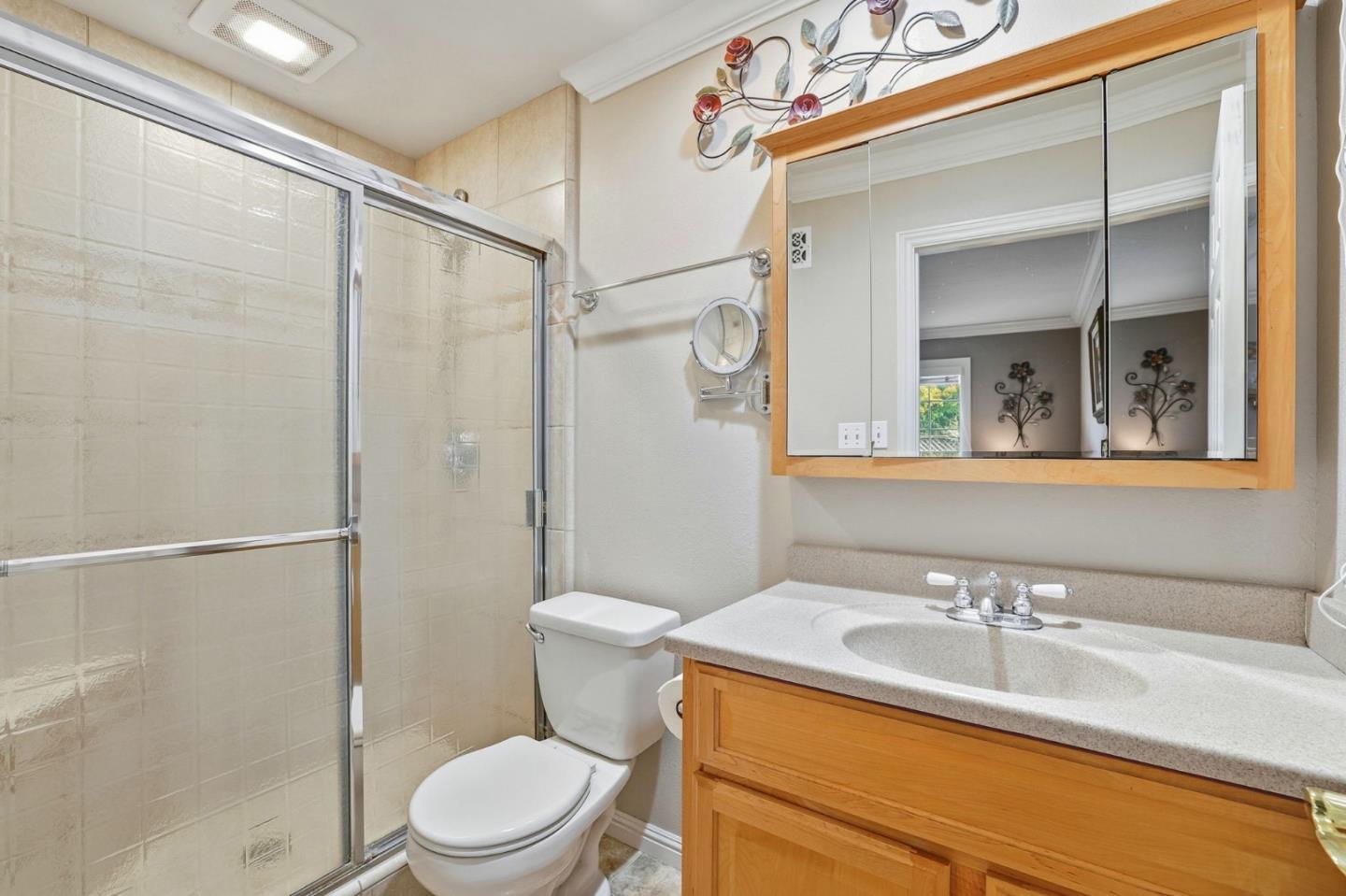 Detail Gallery Image 23 of 38 For 221 Seabiscuit Dr, San Jose,  CA 95111 - 3 Beds | 2 Baths