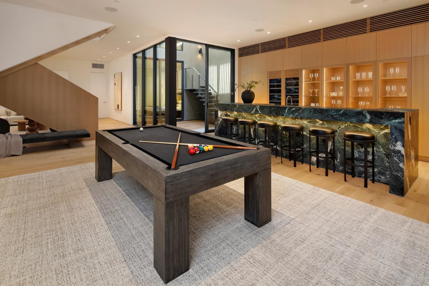 Detail Gallery Image 19 of 32 For 1480 Bryant St, Palo Alto,  CA 94301 - 5 Beds | 5/2 Baths