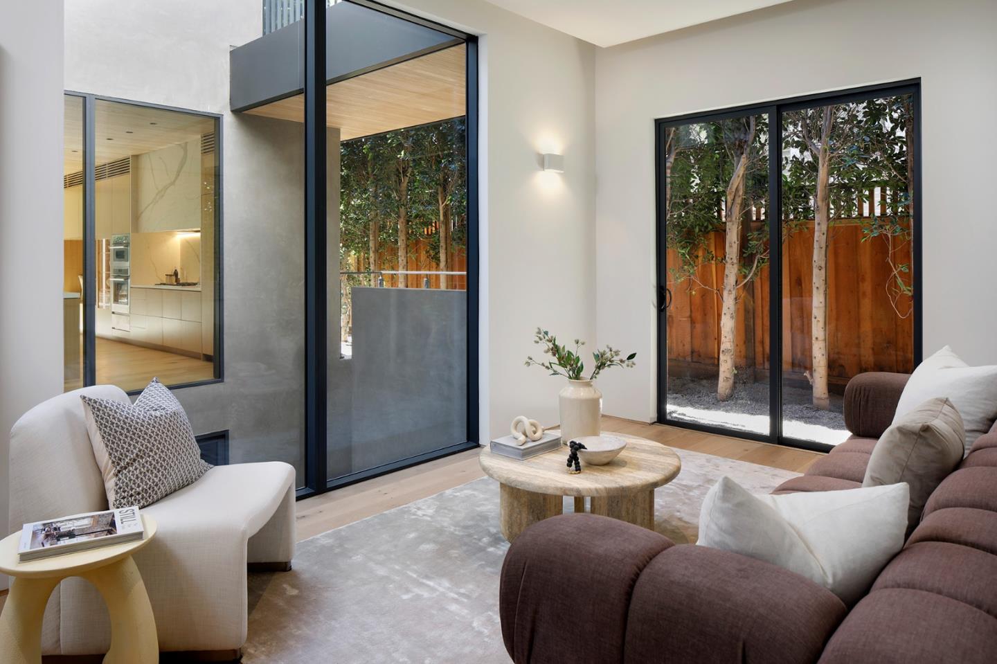 Detail Gallery Image 27 of 32 For 1480 Bryant St, Palo Alto,  CA 94301 - 5 Beds | 5/2 Baths