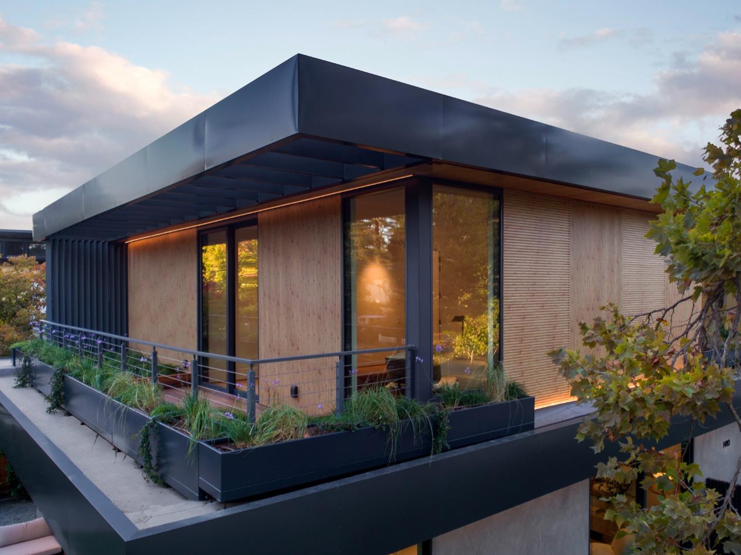 Detail Gallery Image 31 of 32 For 1480 Bryant St, Palo Alto,  CA 94301 - 5 Beds | 5/2 Baths