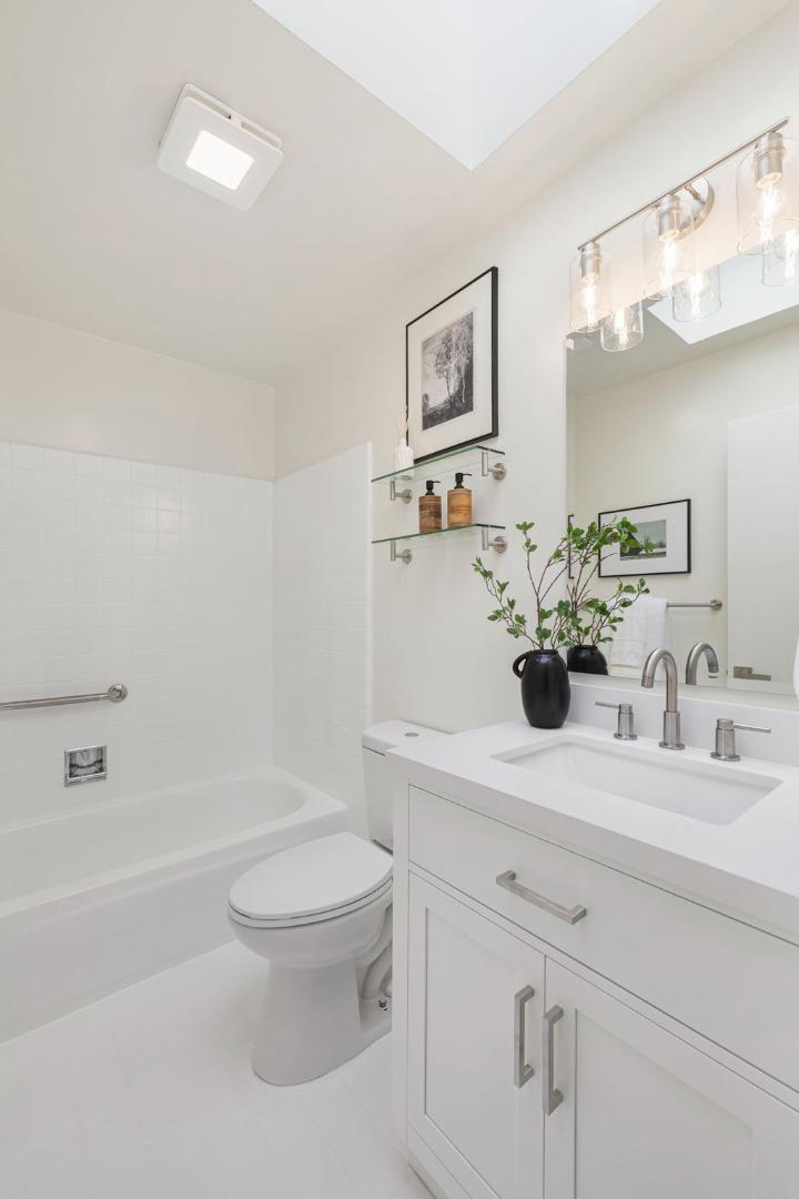 Detail Gallery Image 55 of 88 For 62 Lyonridge Ln, San Mateo,  CA 94402 - 3 Beds | 2/1 Baths