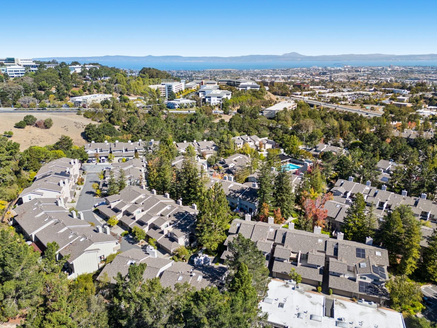 Detail Gallery Image 60 of 88 For 62 Lyonridge Ln, San Mateo,  CA 94402 - 3 Beds | 2/1 Baths