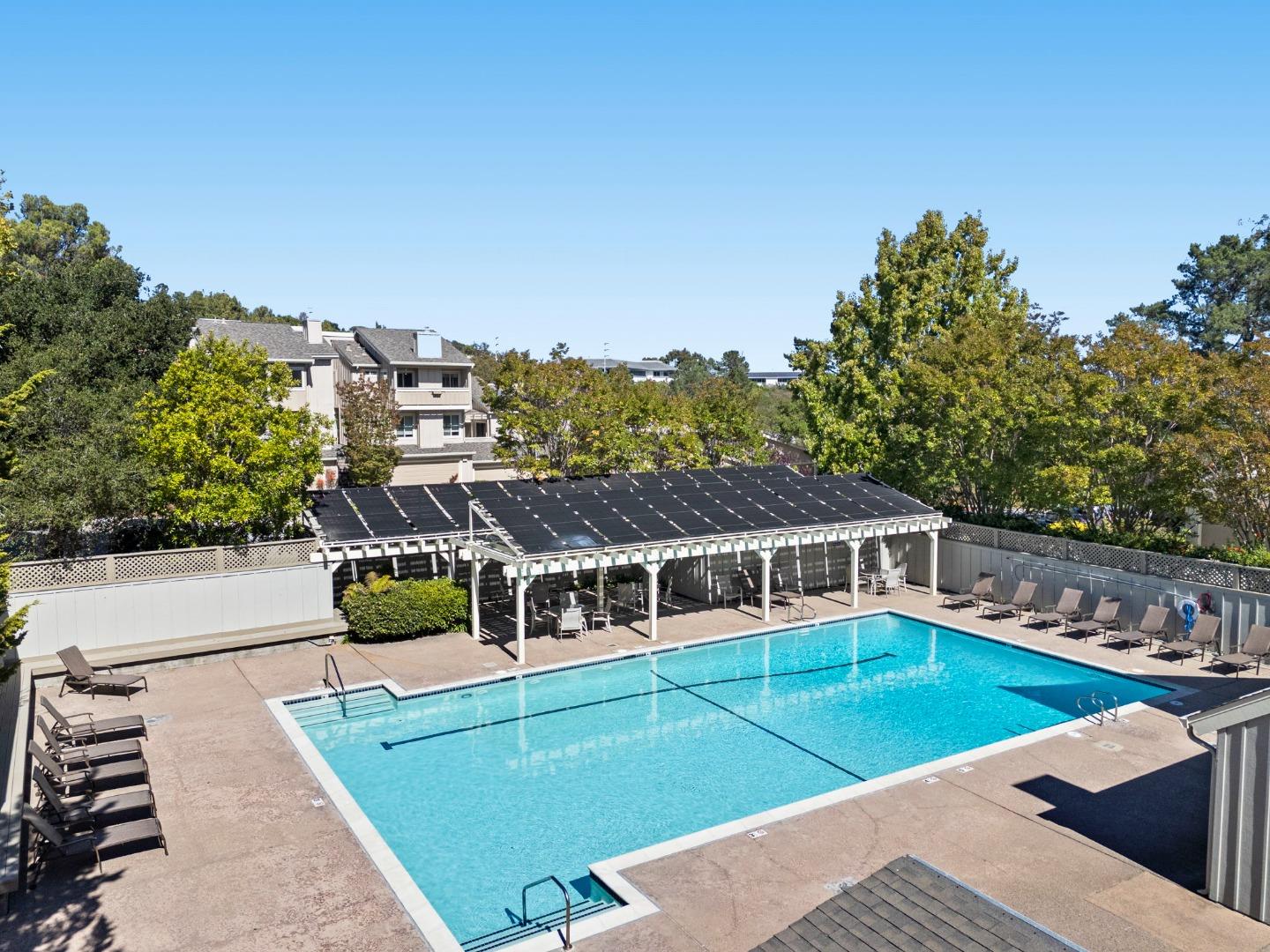 Detail Gallery Image 61 of 88 For 62 Lyonridge Ln, San Mateo,  CA 94402 - 3 Beds | 2/1 Baths