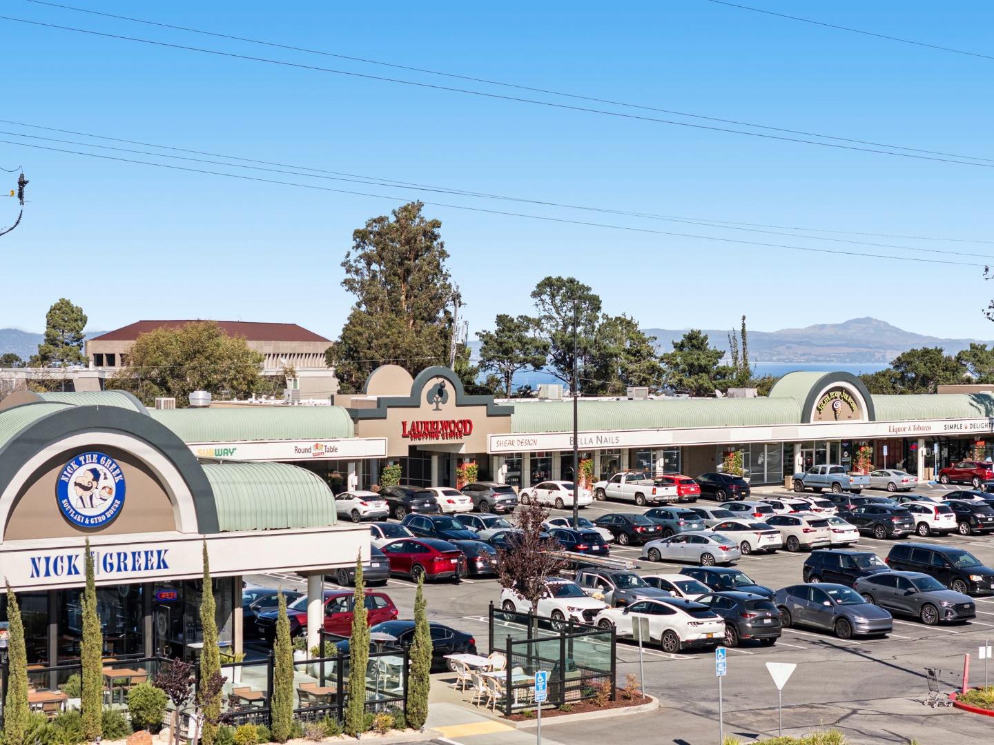 Detail Gallery Image 67 of 88 For 62 Lyonridge Ln, San Mateo,  CA 94402 - 3 Beds | 2/1 Baths