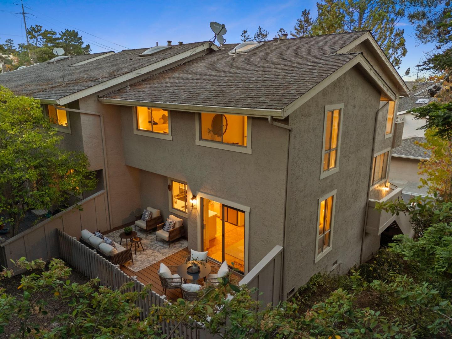 Detail Gallery Image 86 of 88 For 62 Lyonridge Ln, San Mateo,  CA 94402 - 3 Beds | 2/1 Baths