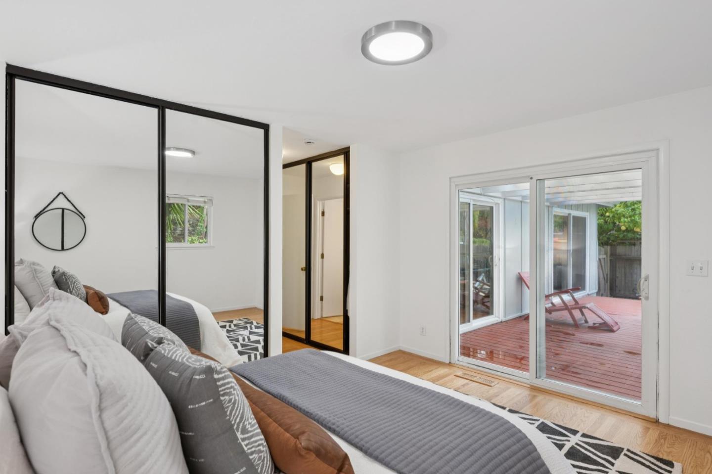 Detail Gallery Image 22 of 40 For 723 Canyon Rd, Redwood City,  CA 94062 - 4 Beds | 2 Baths