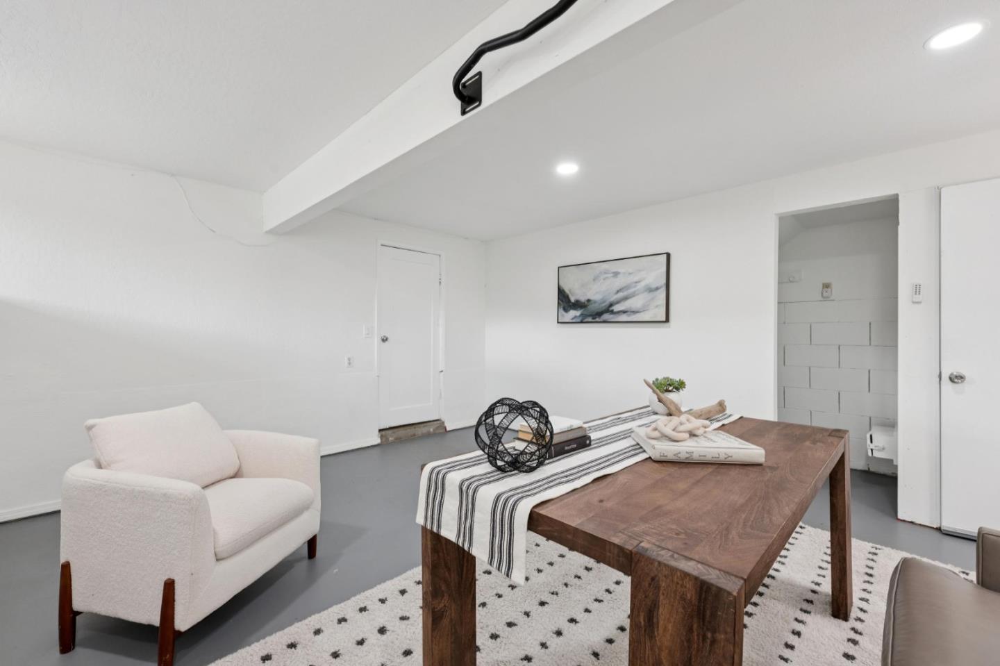 Detail Gallery Image 34 of 40 For 723 Canyon Rd, Redwood City,  CA 94062 - 4 Beds | 2 Baths