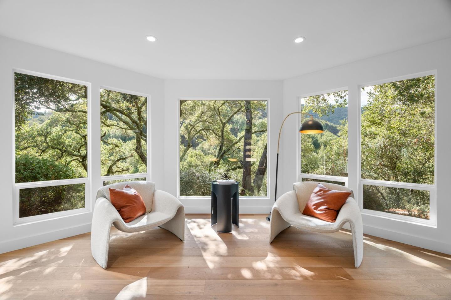 Detail Gallery Image 10 of 69 For 26873 Moody Rd, Los Altos Hills,  CA 94022 - 5 Beds | 3/1 Baths