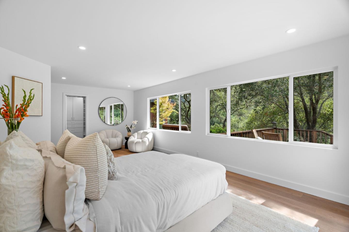 Detail Gallery Image 16 of 69 For 26873 Moody Rd, Los Altos Hills,  CA 94022 - 5 Beds | 3/1 Baths