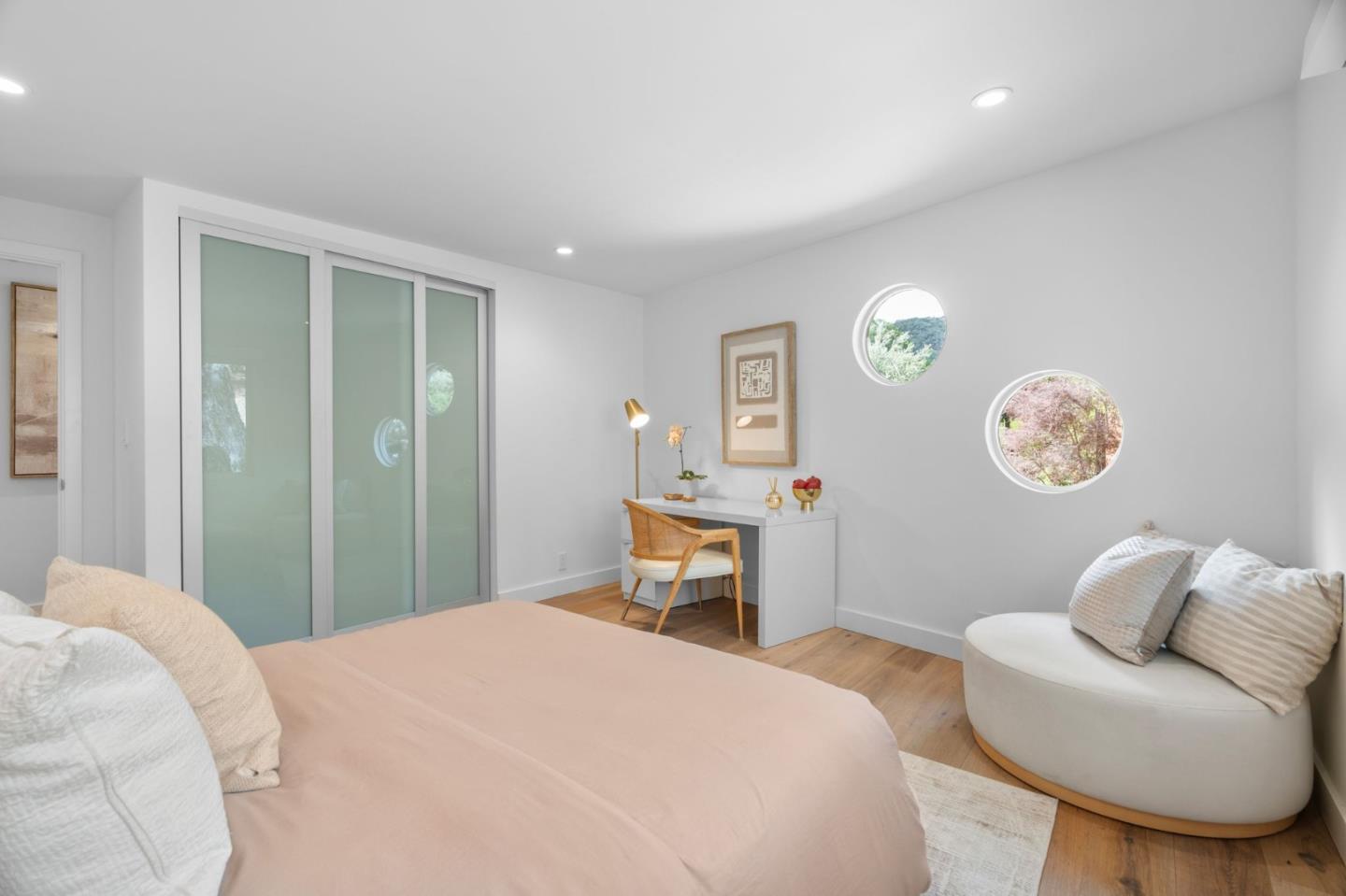 Detail Gallery Image 32 of 69 For 26873 Moody Rd, Los Altos Hills,  CA 94022 - 5 Beds | 3/1 Baths