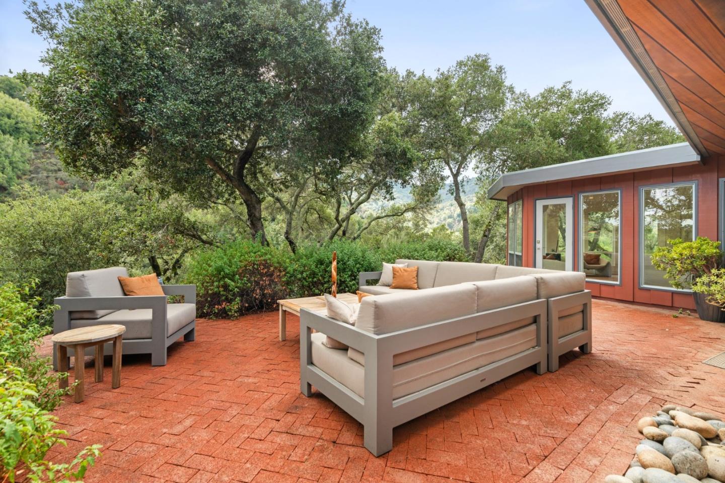 Detail Gallery Image 39 of 69 For 26873 Moody Rd, Los Altos Hills,  CA 94022 - 5 Beds | 3/1 Baths