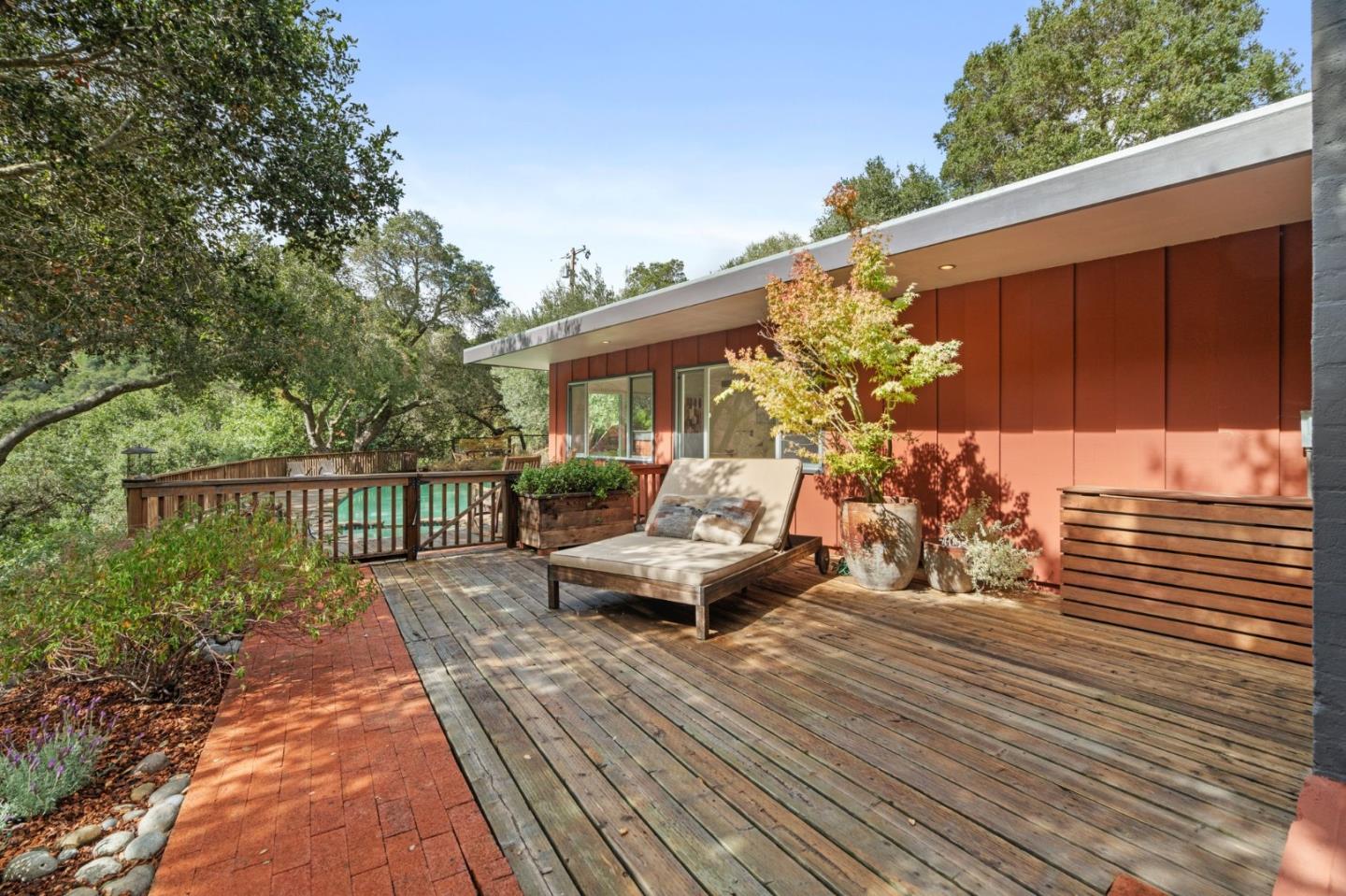 Detail Gallery Image 41 of 69 For 26873 Moody Rd, Los Altos Hills,  CA 94022 - 5 Beds | 3/1 Baths