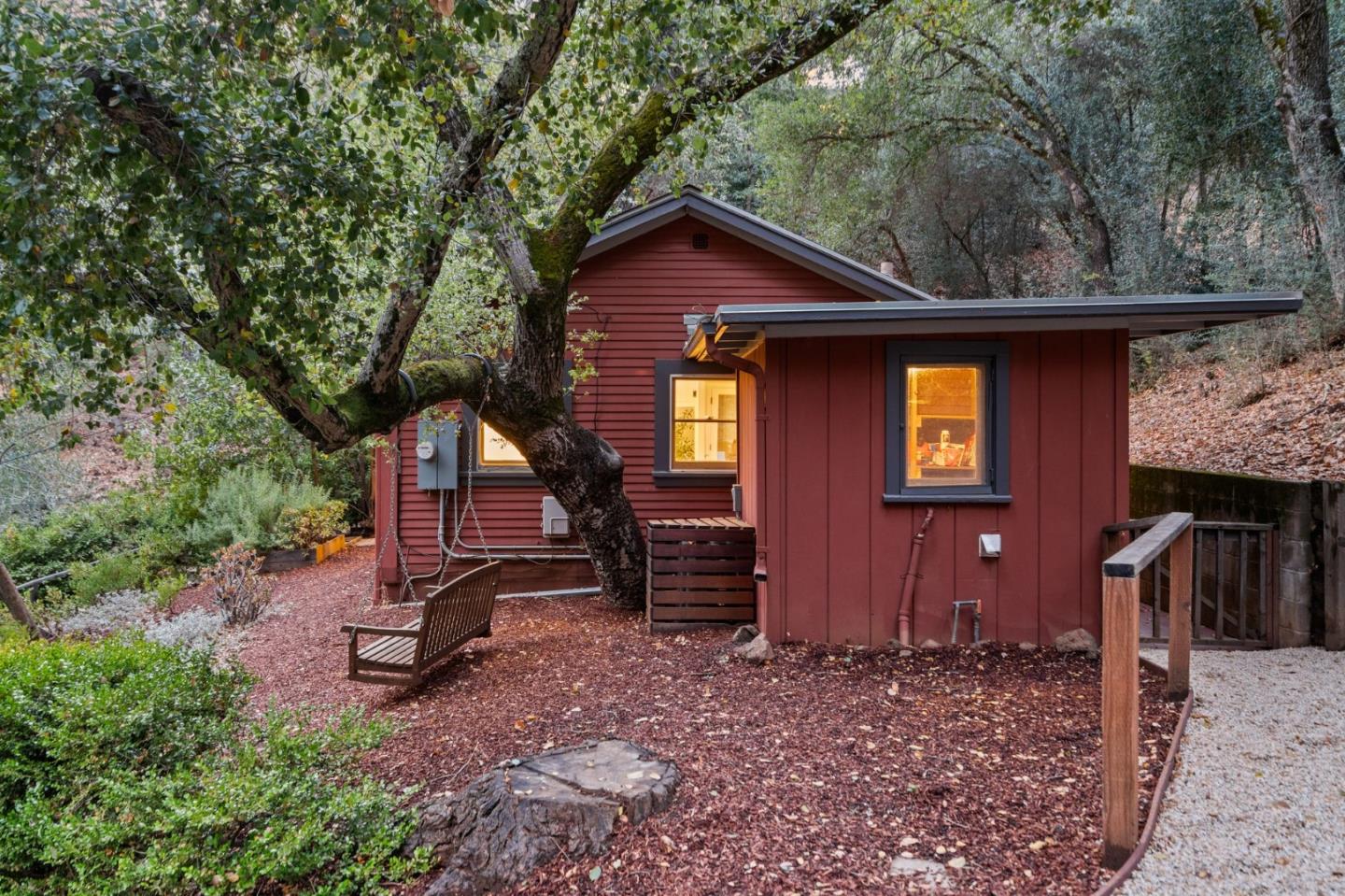 Detail Gallery Image 57 of 69 For 26873 Moody Rd, Los Altos Hills,  CA 94022 - 5 Beds | 3/1 Baths