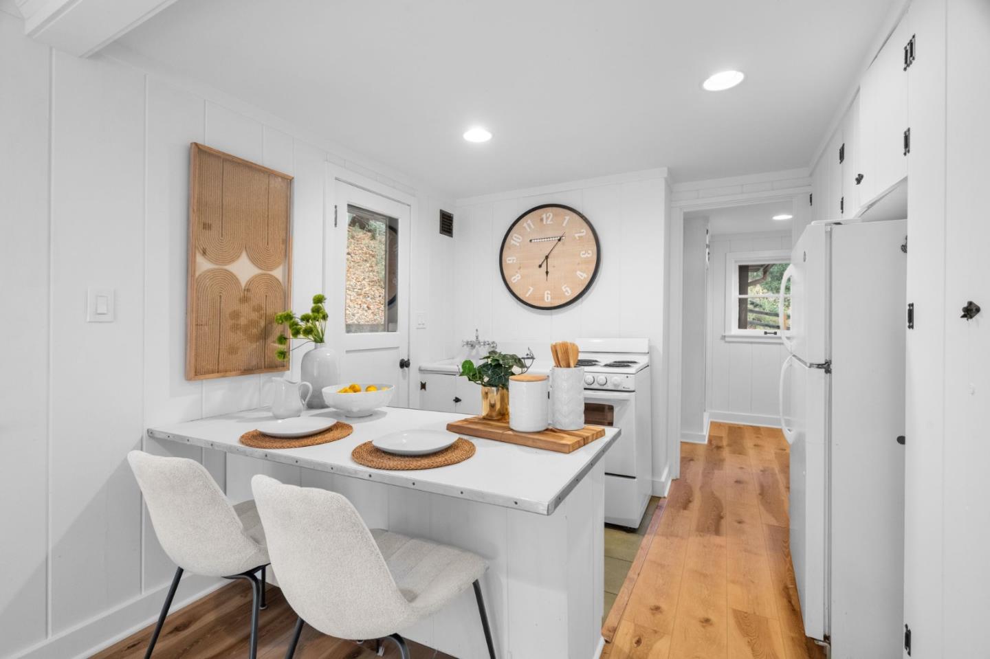 Detail Gallery Image 60 of 69 For 26873 Moody Rd, Los Altos Hills,  CA 94022 - 5 Beds | 3/1 Baths