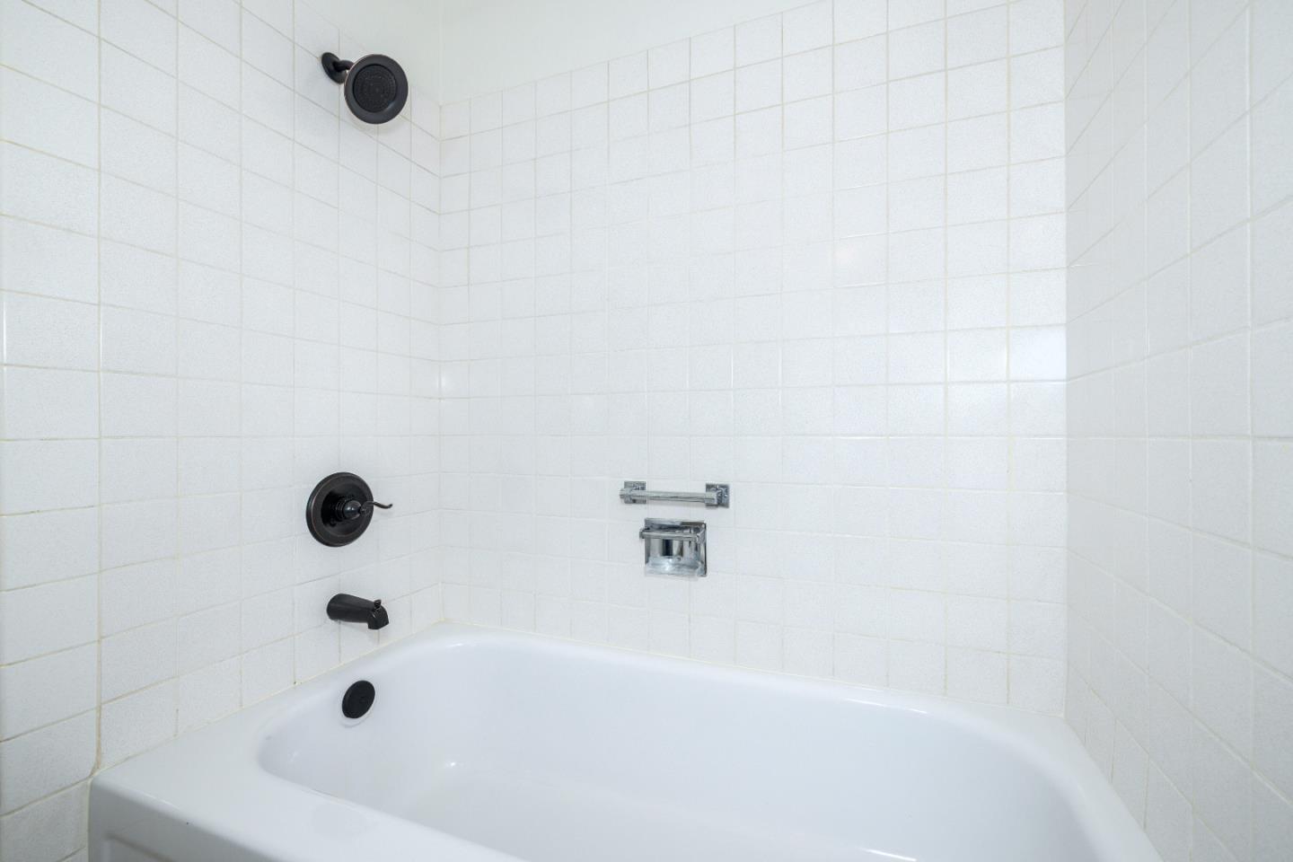 Detail Gallery Image 17 of 34 For 215 Horizon Ave, Mountain View,  CA 94043 - 3 Beds | 2 Baths
