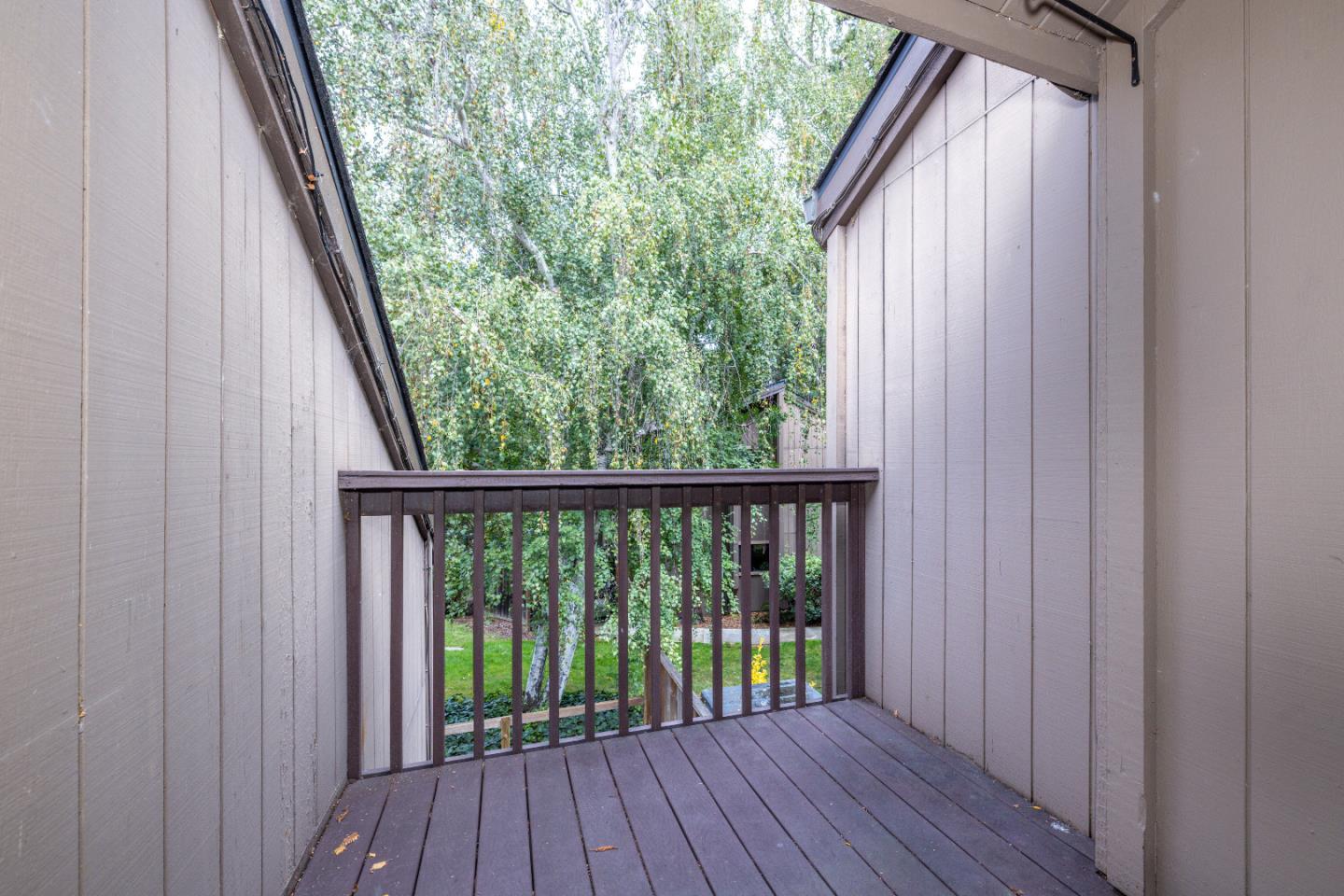 Detail Gallery Image 22 of 34 For 215 Horizon Ave, Mountain View,  CA 94043 - 3 Beds | 2 Baths