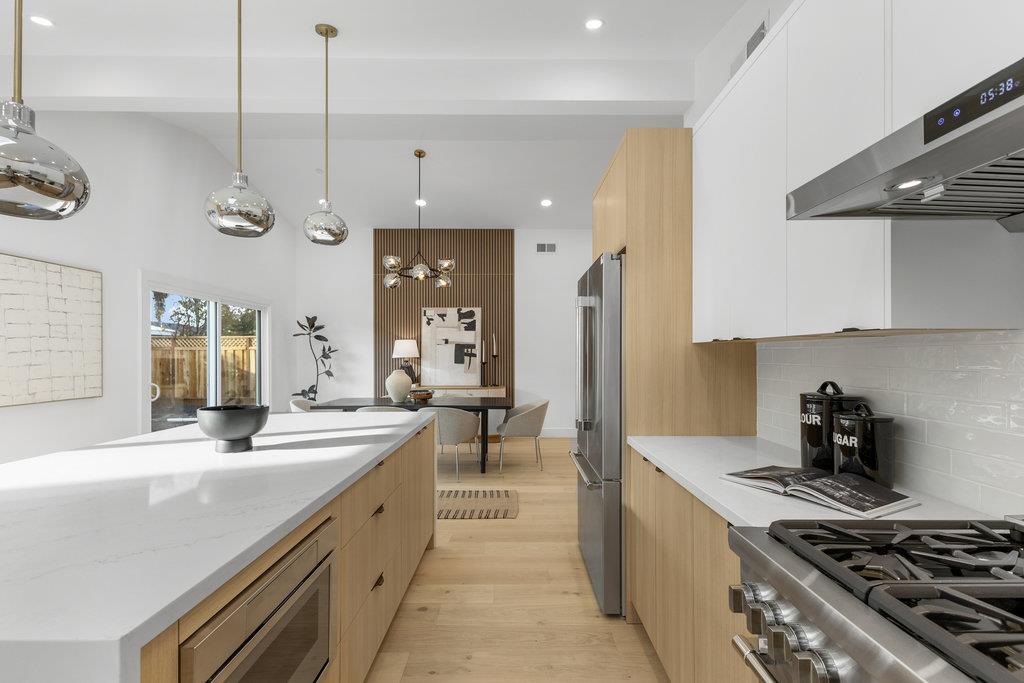 Detail Gallery Image 16 of 44 For 748 Clara Vista Ave, Santa Clara,  CA 95050 - 4 Beds | 3 Baths