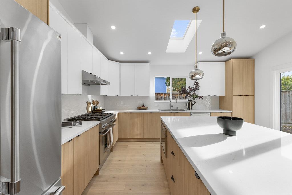 Detail Gallery Image 17 of 44 For 748 Clara Vista Ave, Santa Clara,  CA 95050 - 4 Beds | 3 Baths