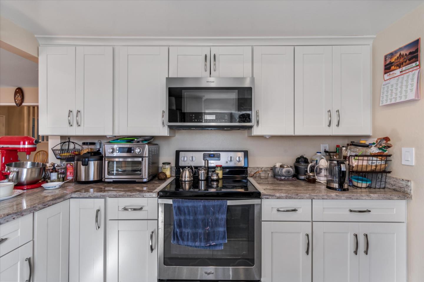 Detail Gallery Image 10 of 28 For 15180 Venetian, Morgan Hill,  CA 95037 - 3 Beds | 2 Baths