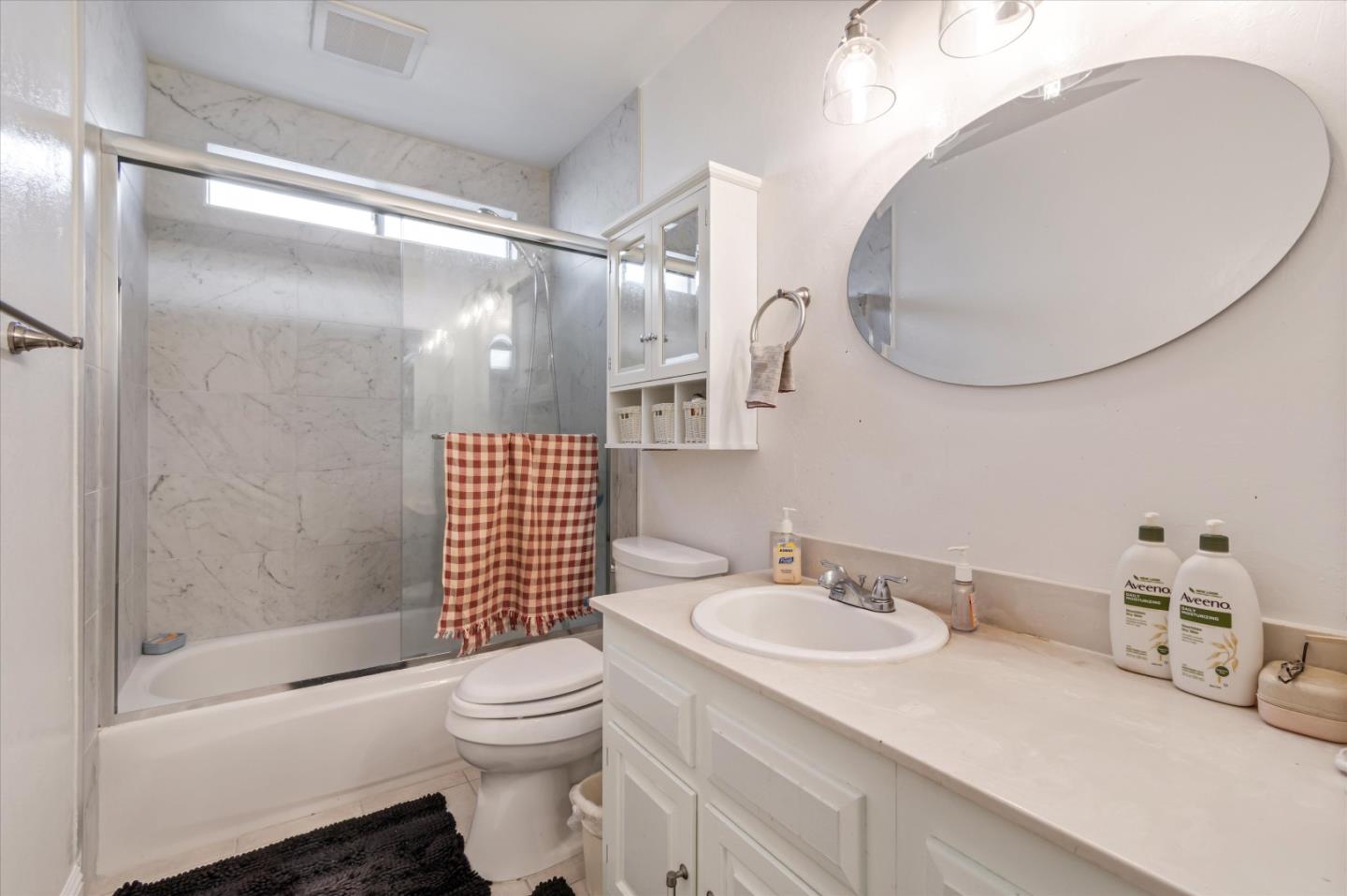 Detail Gallery Image 17 of 28 For 15180 Venetian, Morgan Hill,  CA 95037 - 3 Beds | 2 Baths