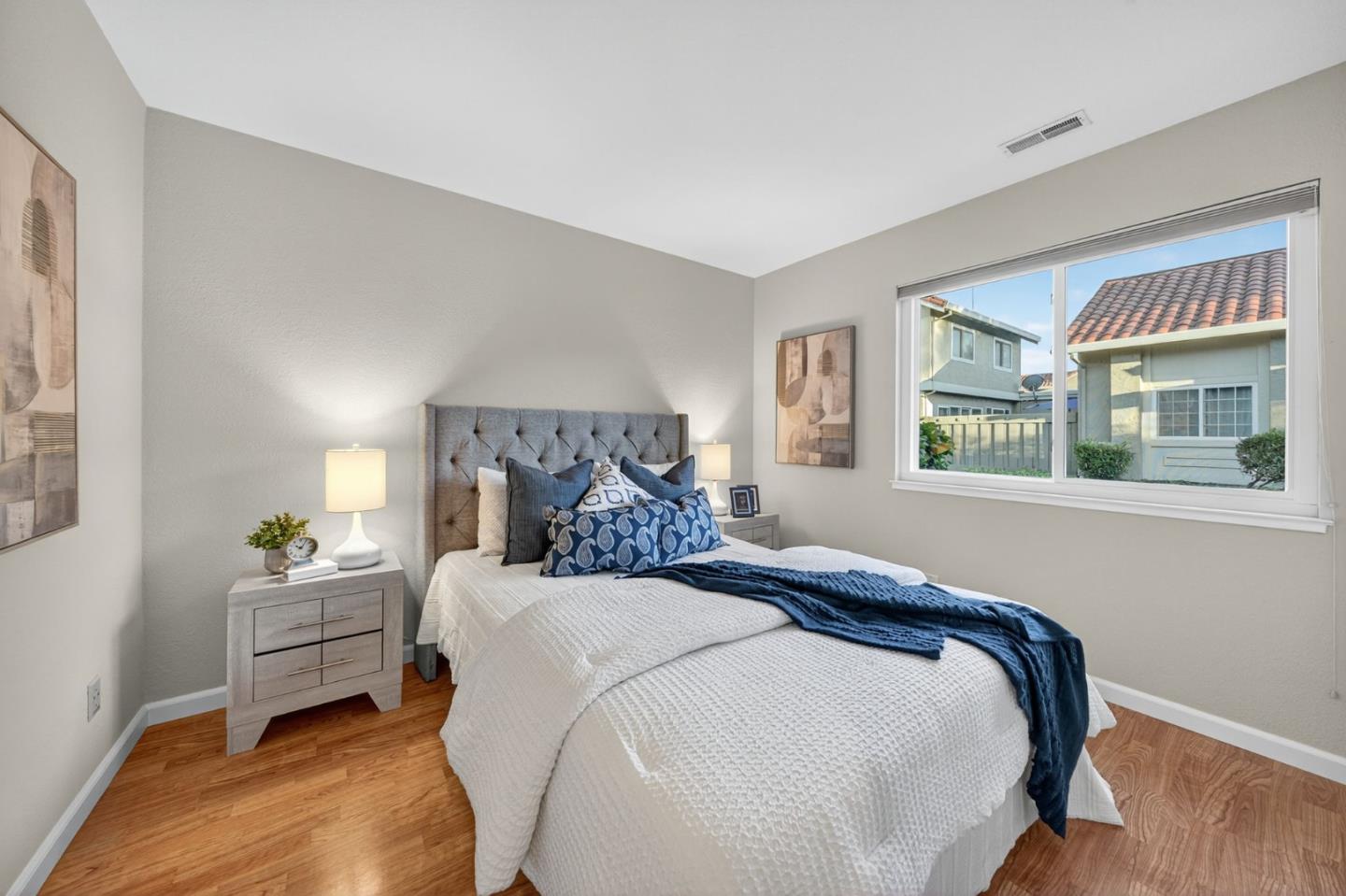 Detail Gallery Image 14 of 28 For 5693 Seifert Ave, San Jose,  CA 95118 - 2 Beds | 1/1 Baths