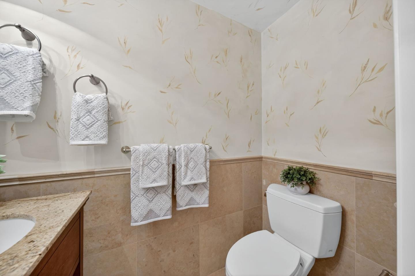 Detail Gallery Image 16 of 28 For 5693 Seifert Ave, San Jose,  CA 95118 - 2 Beds | 1/1 Baths