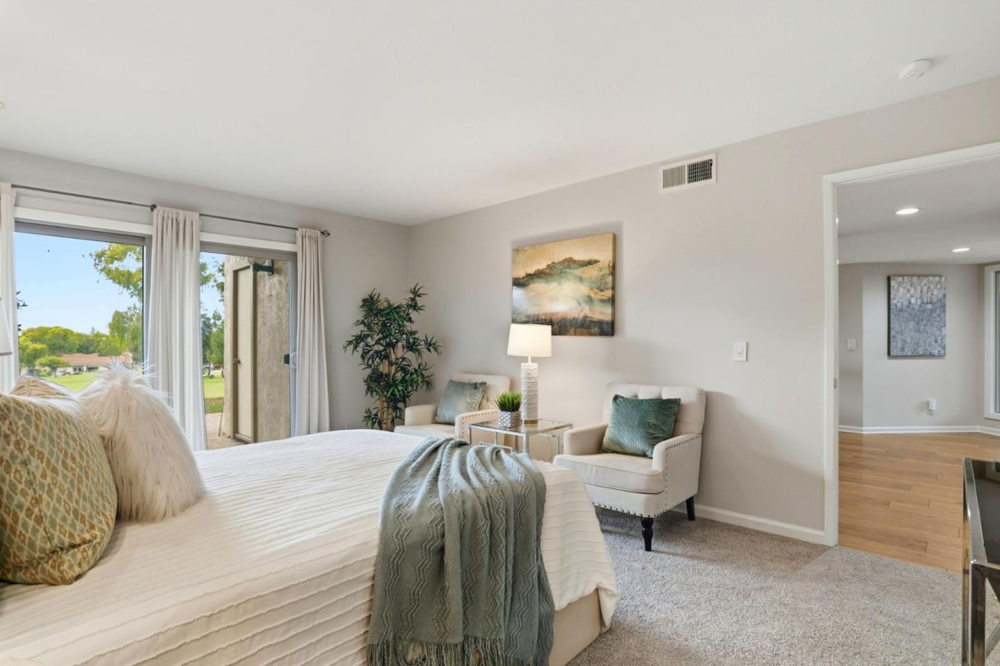 Detail Gallery Image 16 of 36 For 8021 Pinot Noir Ct, San Jose,  CA 95135 - 2 Beds | 2 Baths