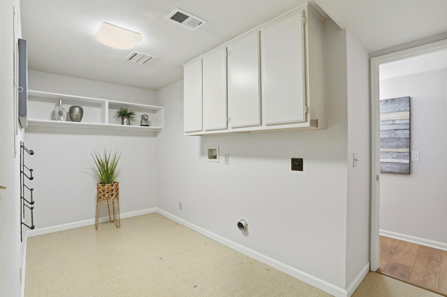 Detail Gallery Image 25 of 36 For 8021 Pinot Noir Ct, San Jose,  CA 95135 - 2 Beds | 2 Baths