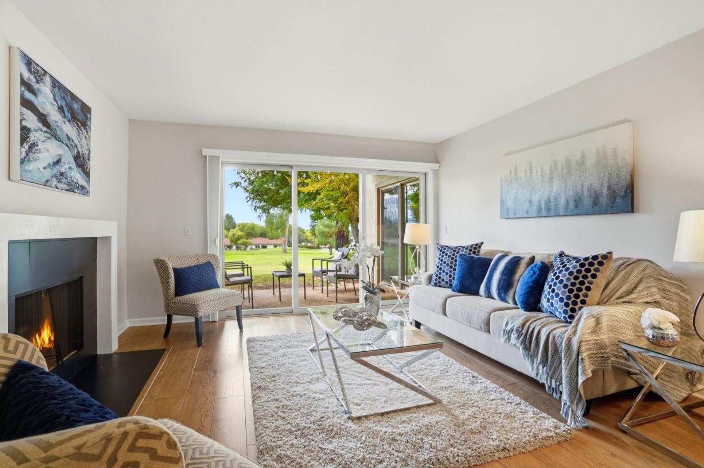 Detail Gallery Image 4 of 36 For 8021 Pinot Noir Ct, San Jose,  CA 95135 - 2 Beds | 2 Baths