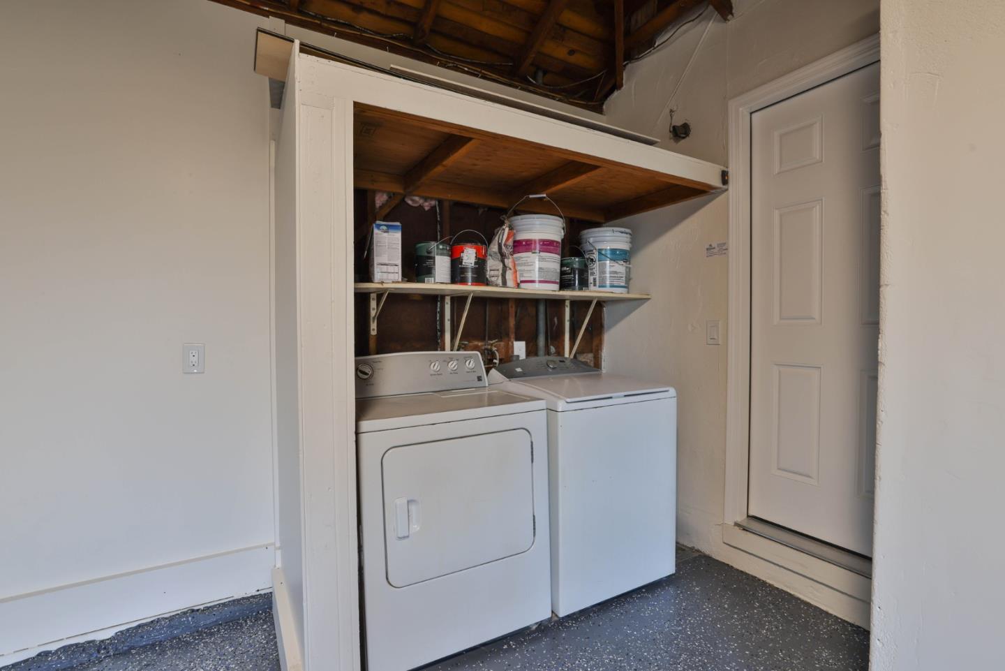 Detail Gallery Image 16 of 23 For 773 E Meadow Dr, Palo Alto,  CA 94303 - 3 Beds | 2 Baths