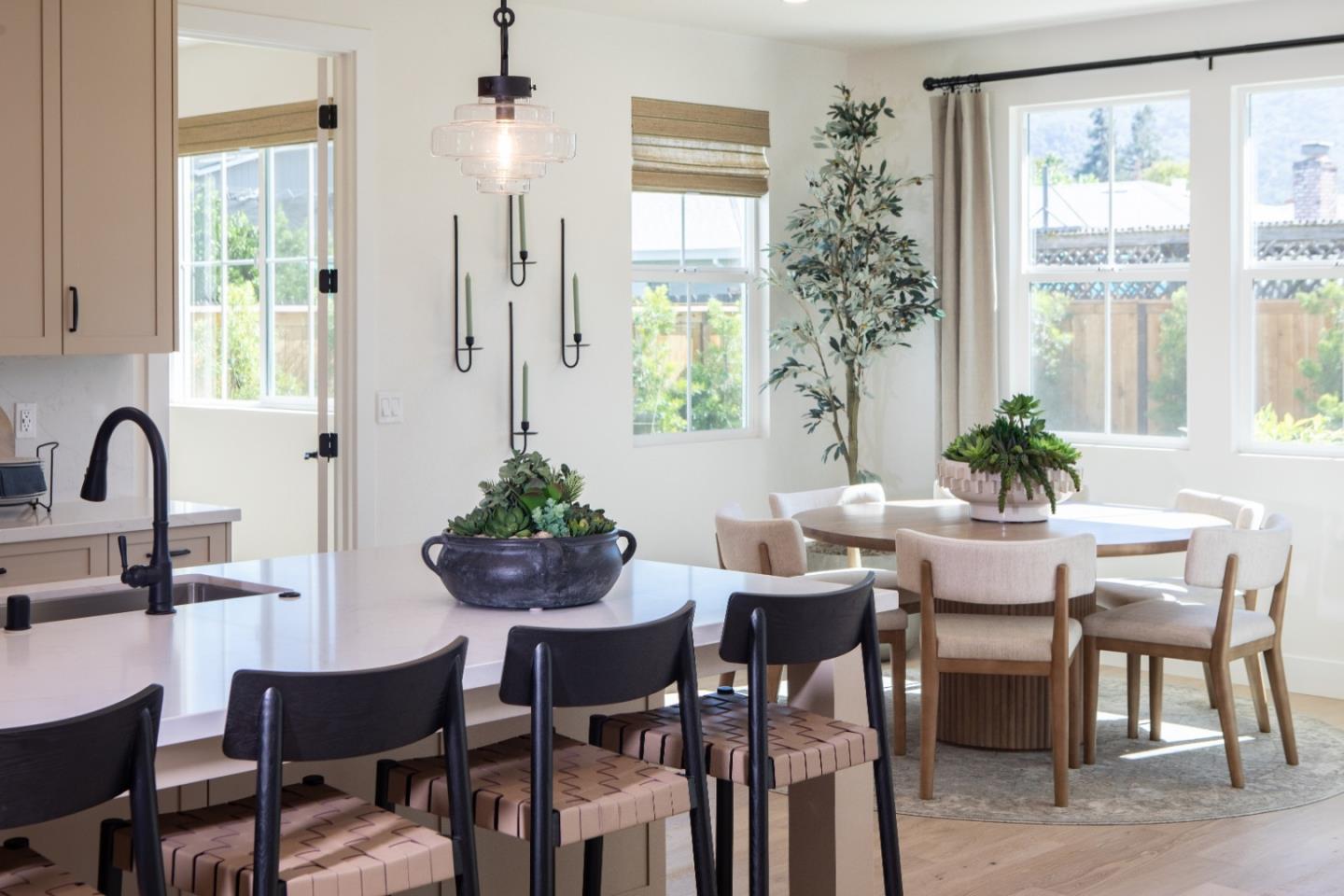 Detail Gallery Image 2 of 12 For 7352 Ailes Ct #HOMESITE 7,  Gilroy,  CA 95020 - 5 Beds | 4/1 Baths