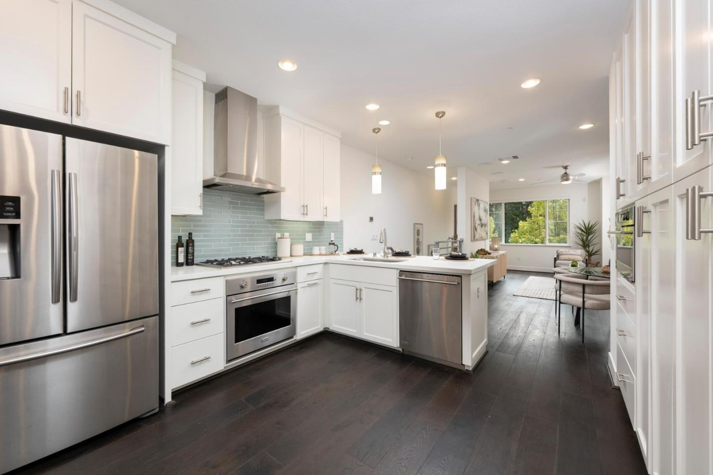 Detail Gallery Image 10 of 25 For 367 Derby Ave, San Mateo,  CA 94403 - 2 Beds | 2/1 Baths