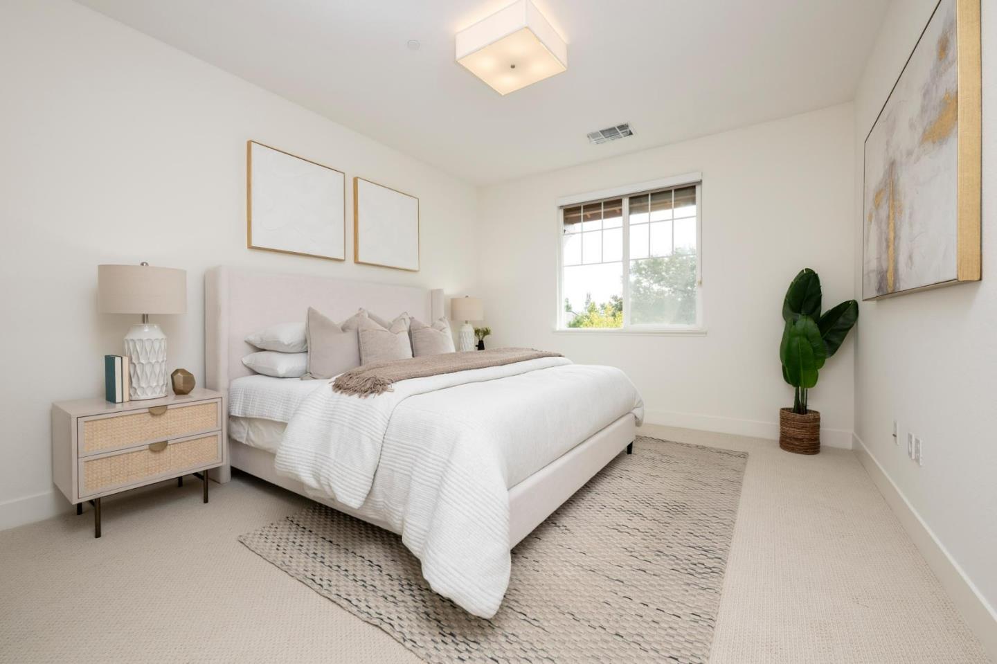 Detail Gallery Image 13 of 25 For 367 Derby Ave, San Mateo,  CA 94403 - 2 Beds | 2/1 Baths