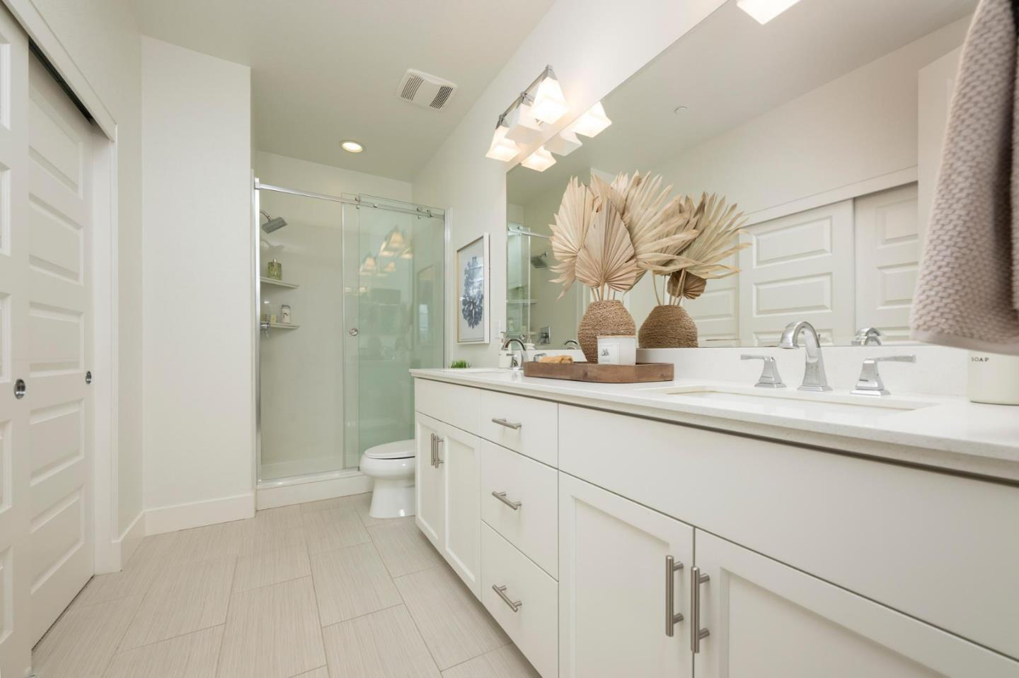 Detail Gallery Image 15 of 25 For 367 Derby Ave, San Mateo,  CA 94403 - 2 Beds | 2/1 Baths