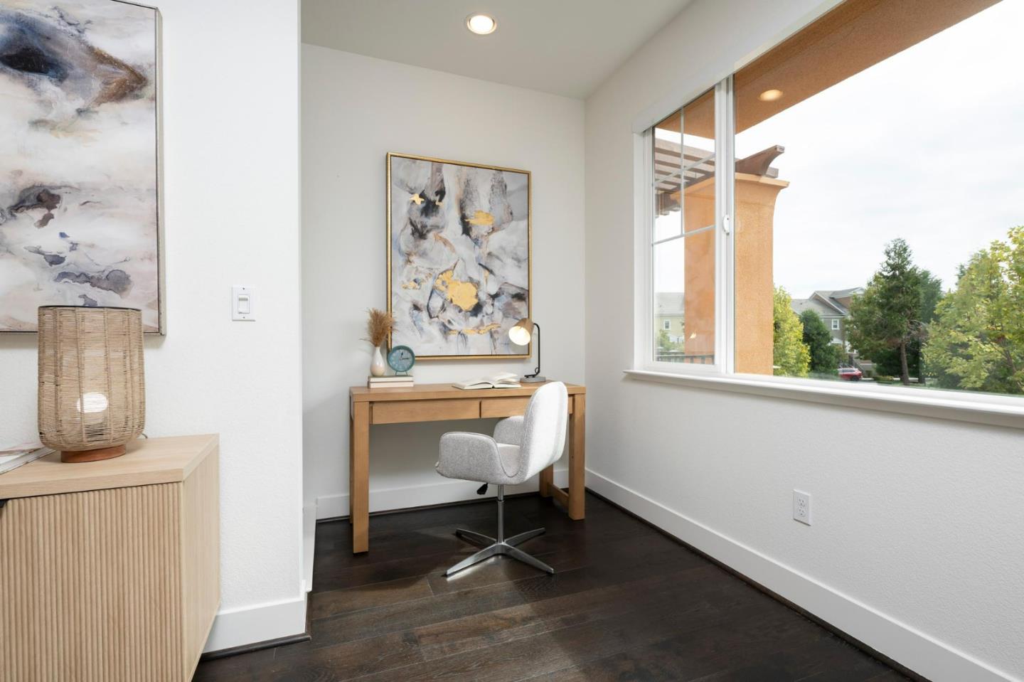 Detail Gallery Image 6 of 25 For 367 Derby Ave, San Mateo,  CA 94403 - 2 Beds | 2/1 Baths