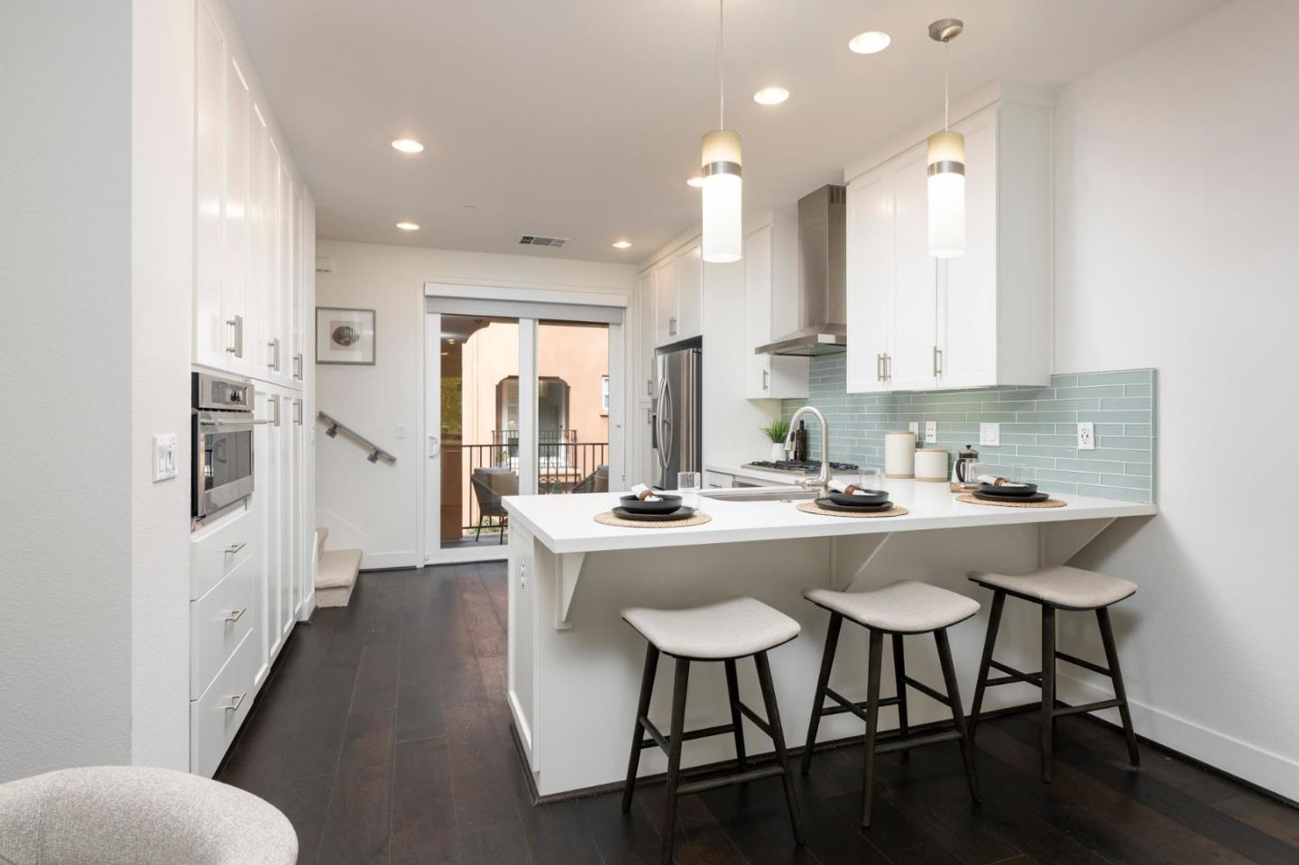 Detail Gallery Image 9 of 25 For 367 Derby Ave, San Mateo,  CA 94403 - 2 Beds | 2/1 Baths