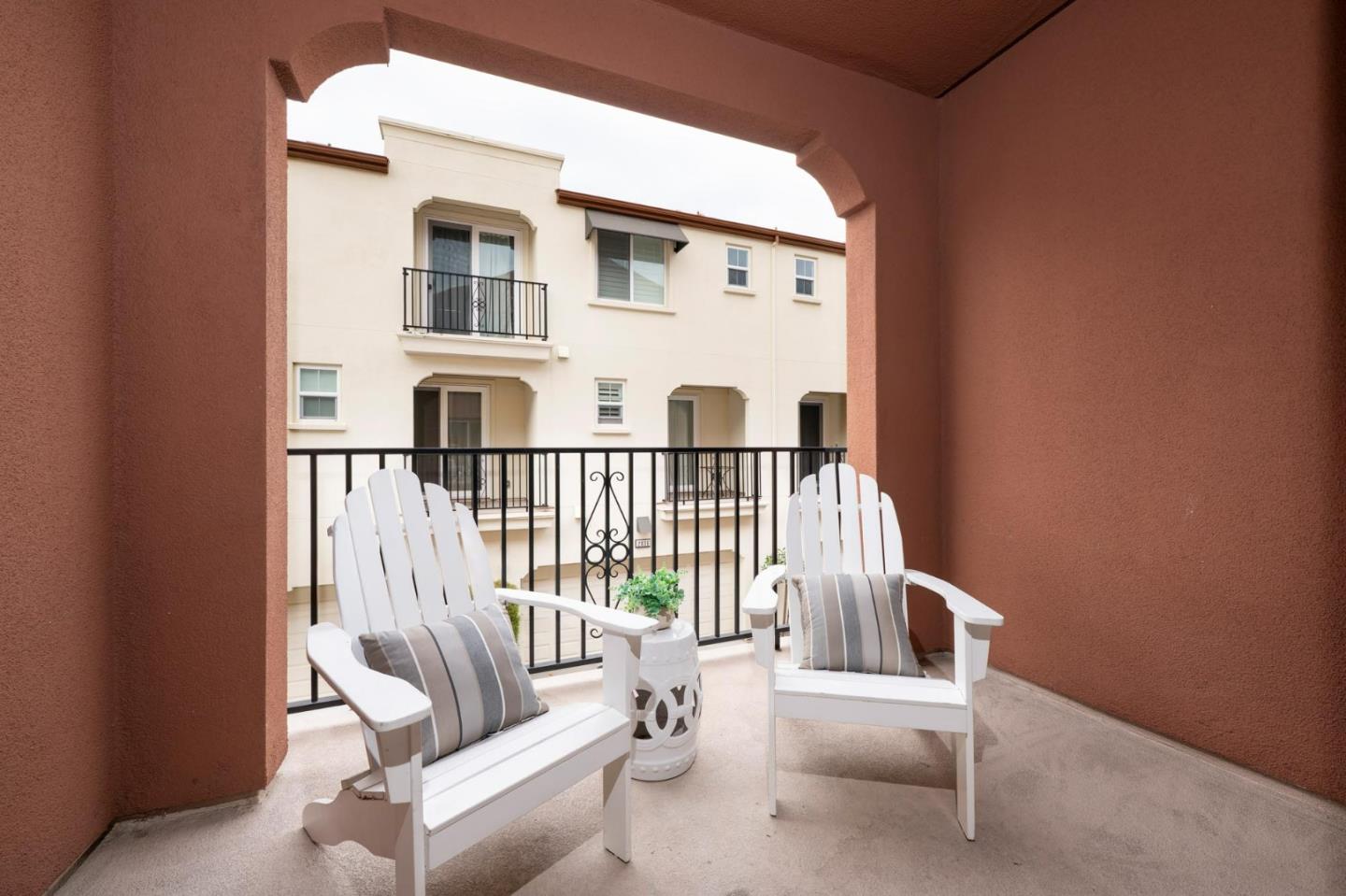 Detail Gallery Image 11 of 24 For 2868 Baze Rd, San Mateo,  CA 94403 - 4 Beds | 3/1 Baths