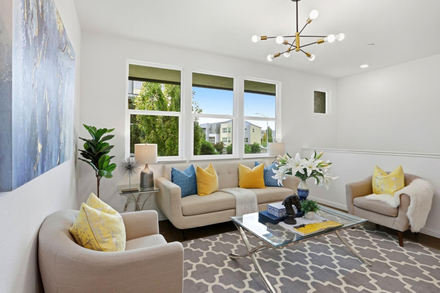 Detail Gallery Image 7 of 31 For 678 Squire Ave, San Jose,  CA 95133 - 3 Beds | 2 Baths