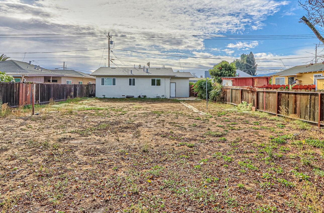 Detail Gallery Image 21 of 23 For 17 Williams Rd, Salinas,  CA 93905 - 2 Beds | 1 Baths