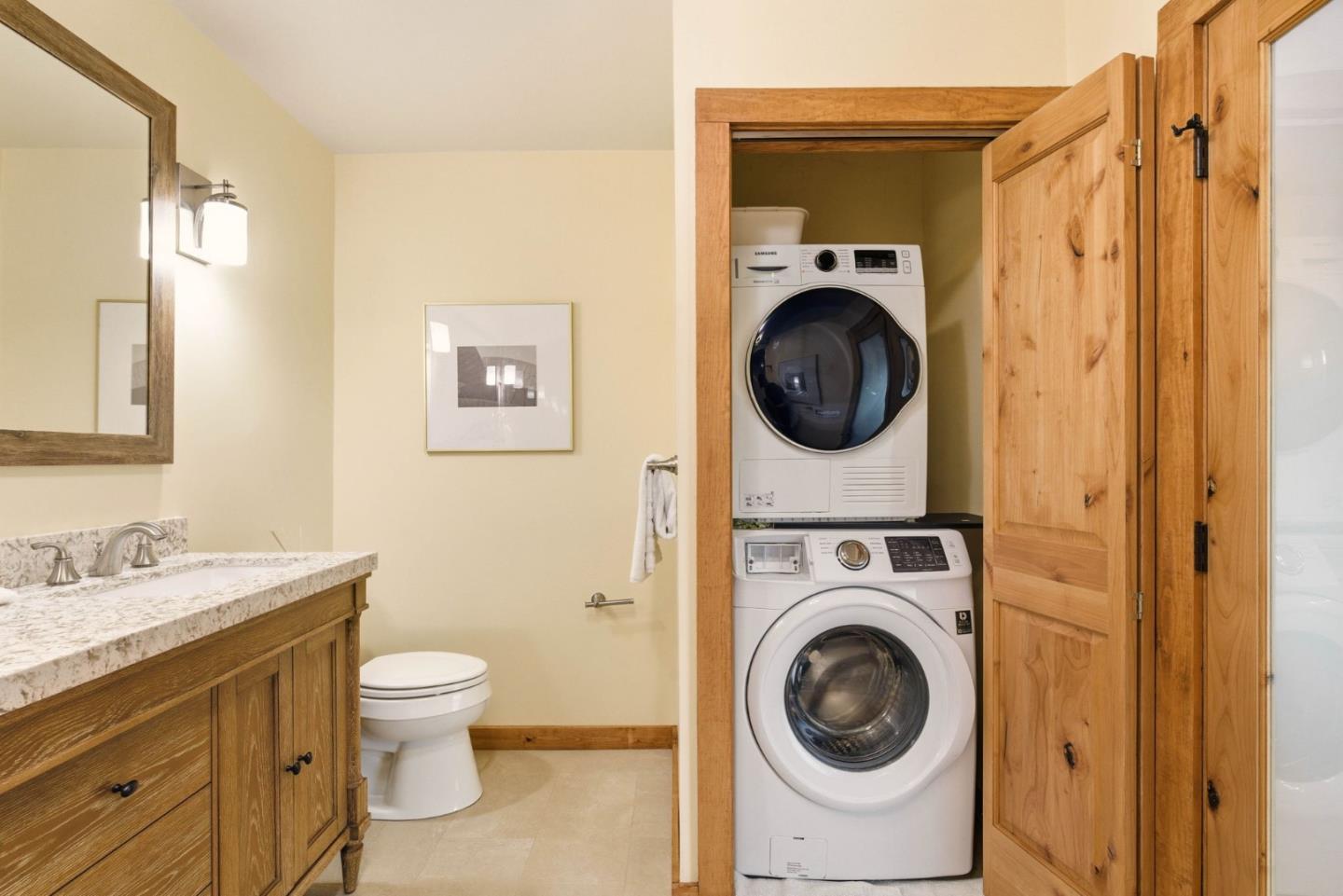 Detail Gallery Image 20 of 39 For 3451 Oak Knoll Dr, Redwood City,  CA 94062 - 3 Beds | 2 Baths