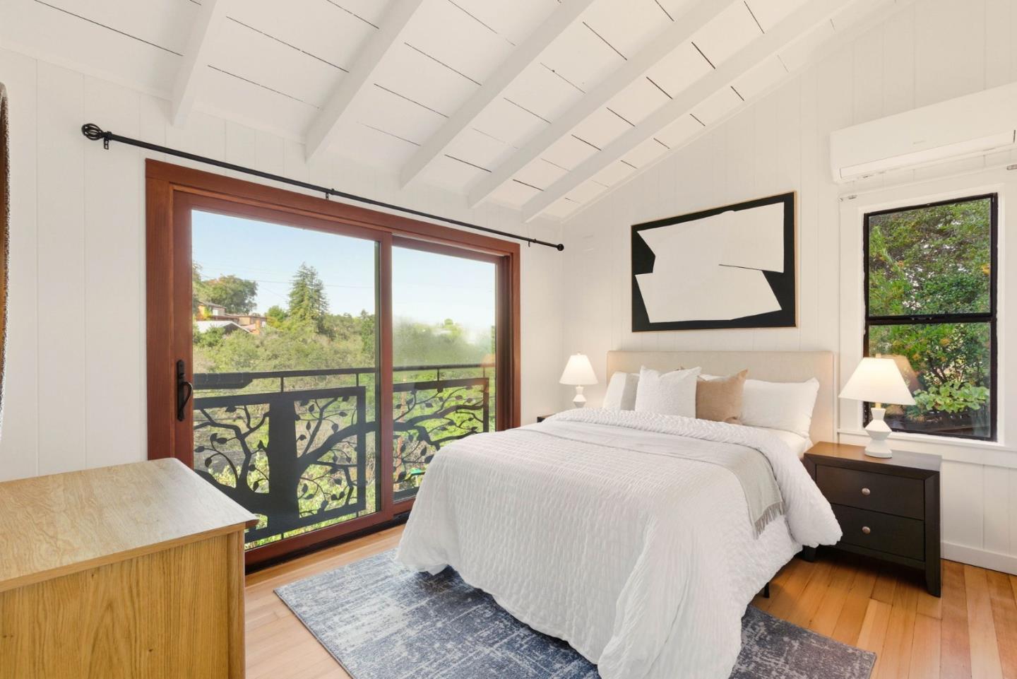 Detail Gallery Image 23 of 39 For 3451 Oak Knoll Dr, Redwood City,  CA 94062 - 3 Beds | 2 Baths