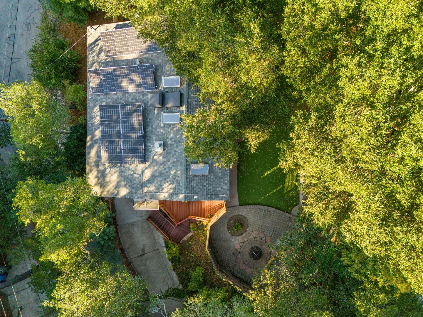 Detail Gallery Image 36 of 39 For 3451 Oak Knoll Dr, Redwood City,  CA 94062 - 3 Beds | 2 Baths