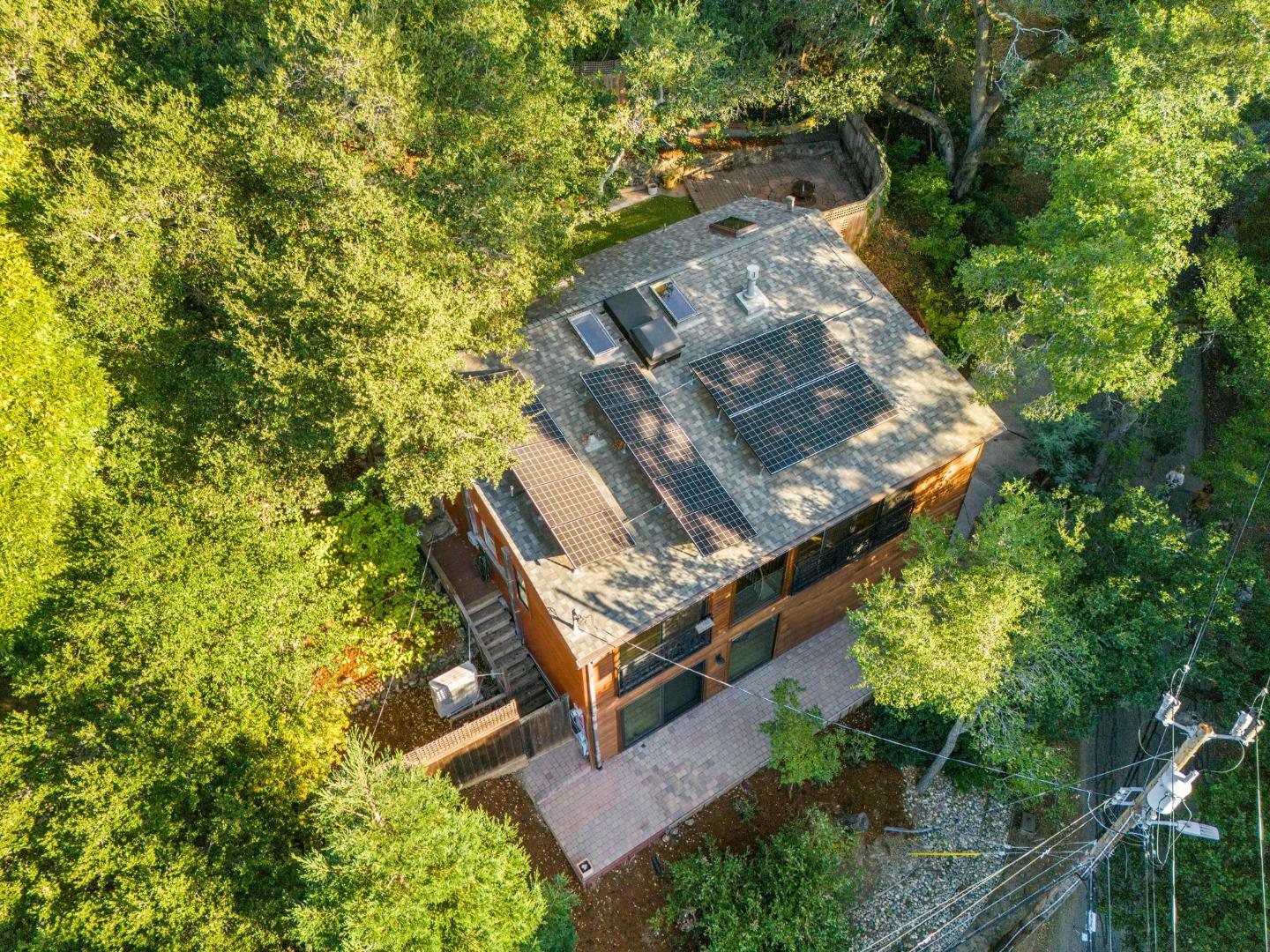 Detail Gallery Image 38 of 39 For 3451 Oak Knoll Dr, Redwood City,  CA 94062 - 3 Beds | 2 Baths