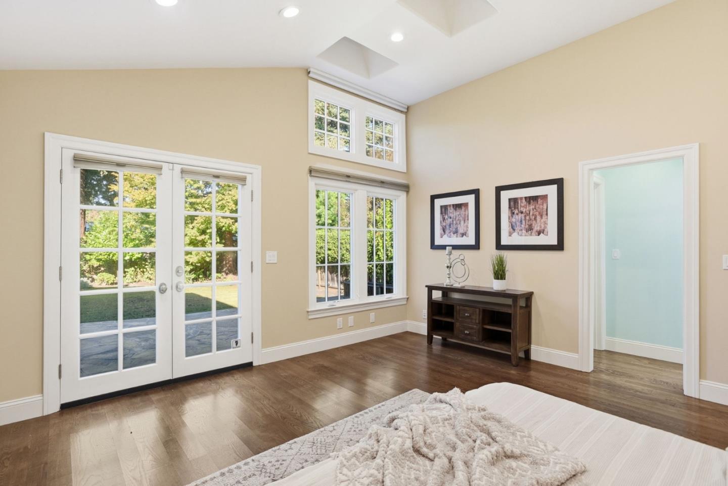 Detail Gallery Image 26 of 57 For 263 Santa Margarita Ave, Menlo Park,  CA 94025 - 4 Beds | 3/1 Baths