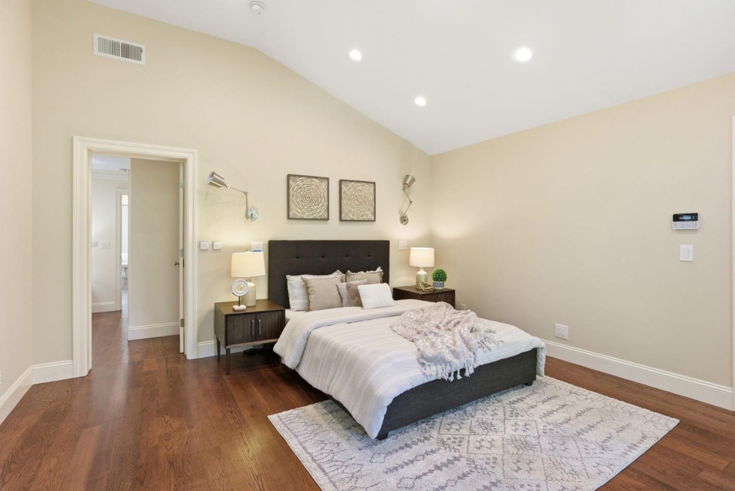 Detail Gallery Image 27 of 57 For 263 Santa Margarita Ave, Menlo Park,  CA 94025 - 4 Beds | 3/1 Baths