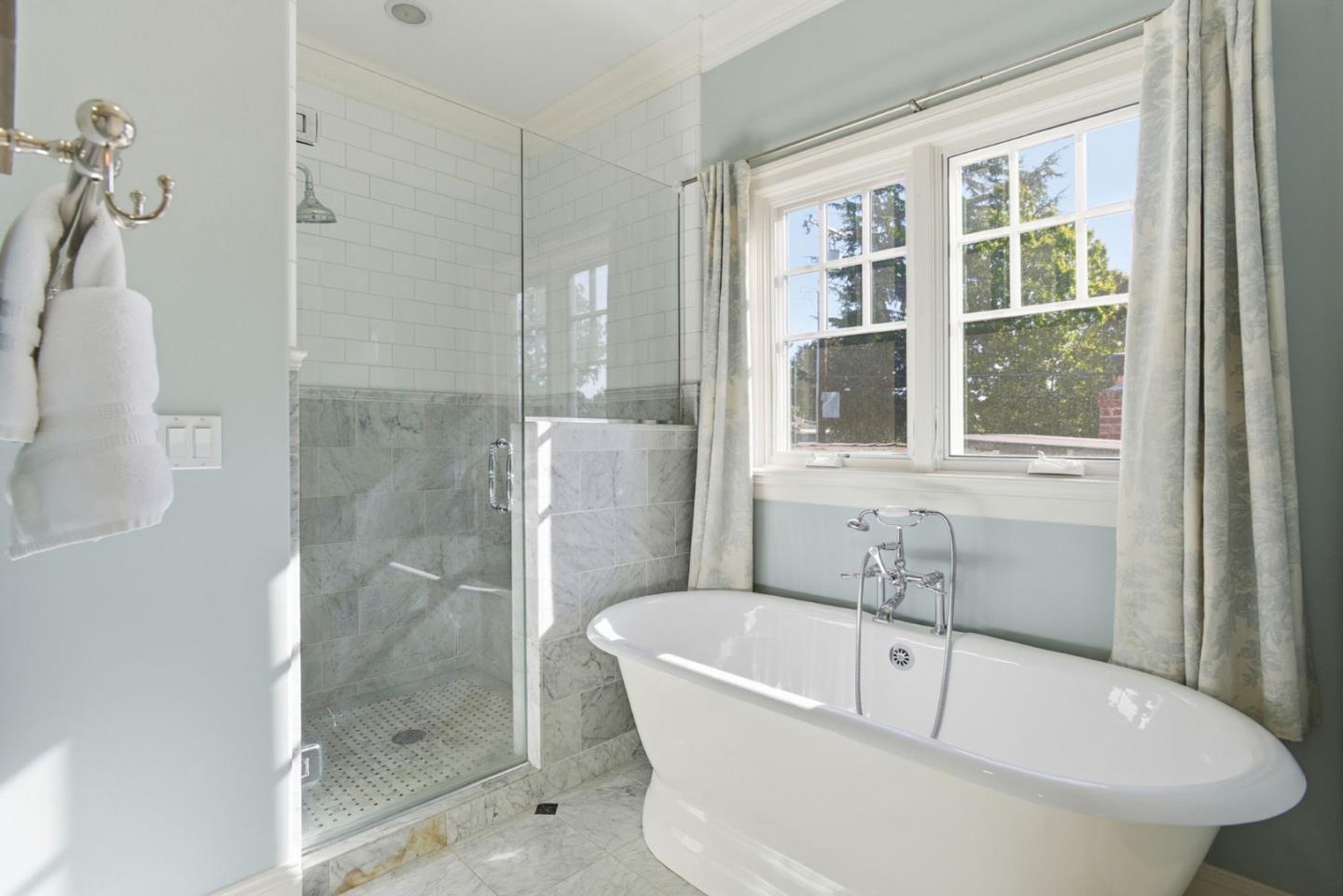 Detail Gallery Image 40 of 57 For 263 Santa Margarita Ave, Menlo Park,  CA 94025 - 4 Beds | 3/1 Baths