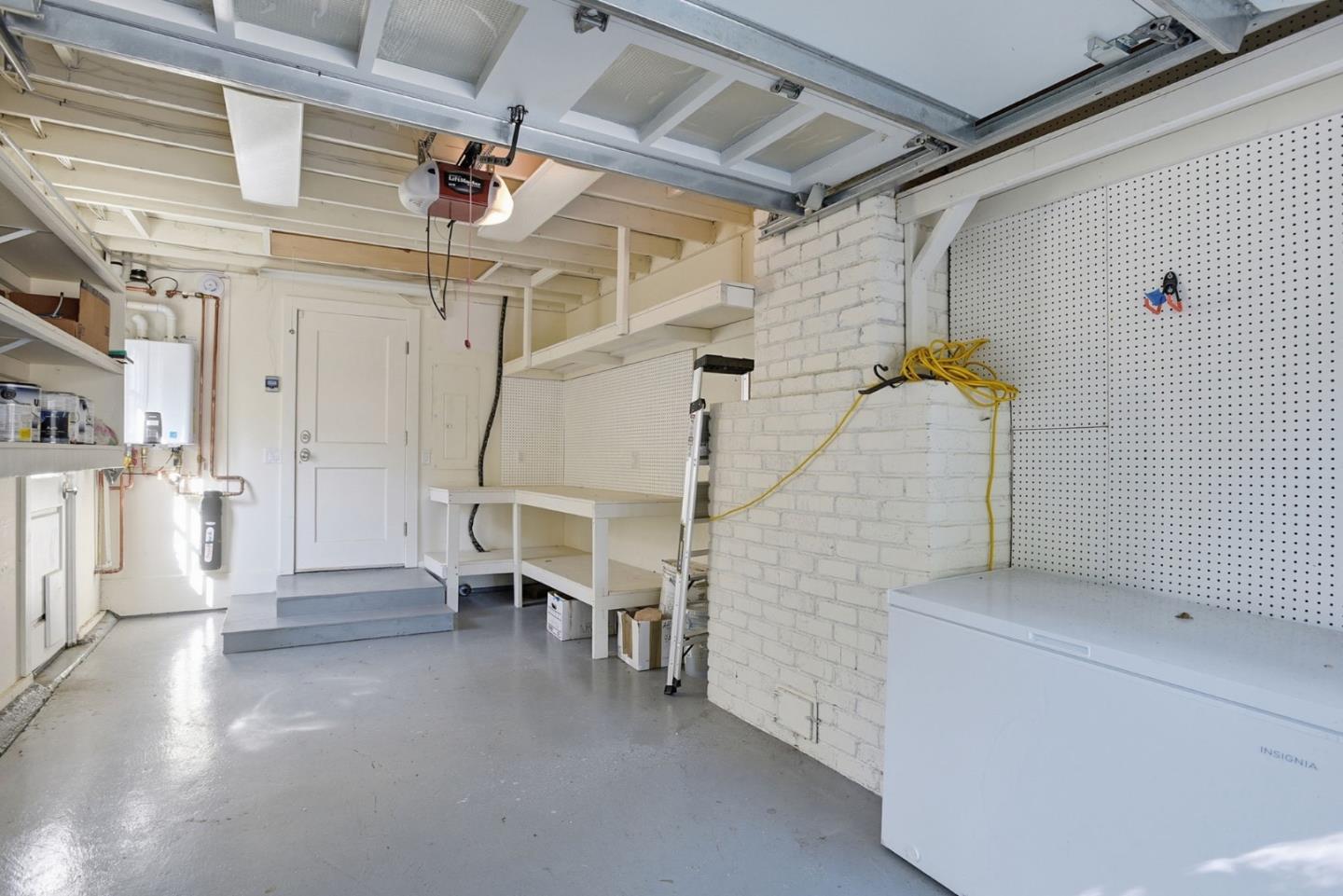 Detail Gallery Image 43 of 57 For 263 Santa Margarita Ave, Menlo Park,  CA 94025 - 4 Beds | 3/1 Baths