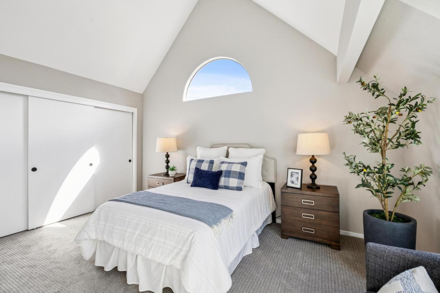 Detail Gallery Image 31 of 39 For 619 Mystic Ln, Foster City,  CA 94404 - 2 Beds | 2/1 Baths