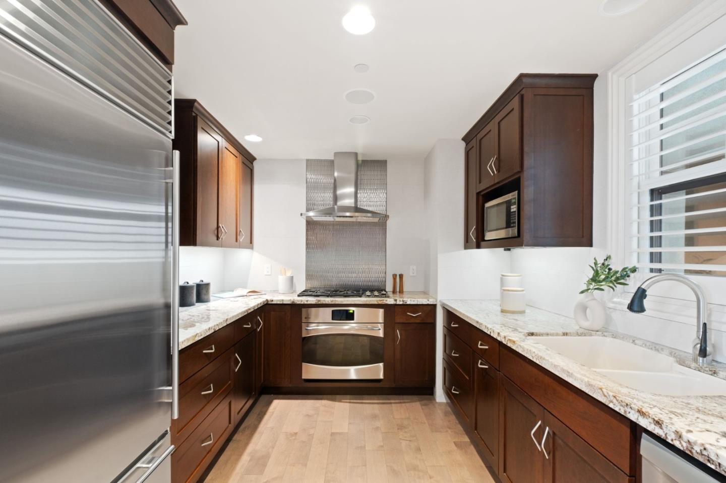 Detail Gallery Image 17 of 51 For 315 Homer Ave #309,  Palo Alto,  CA 94301 - 2 Beds | 2 Baths