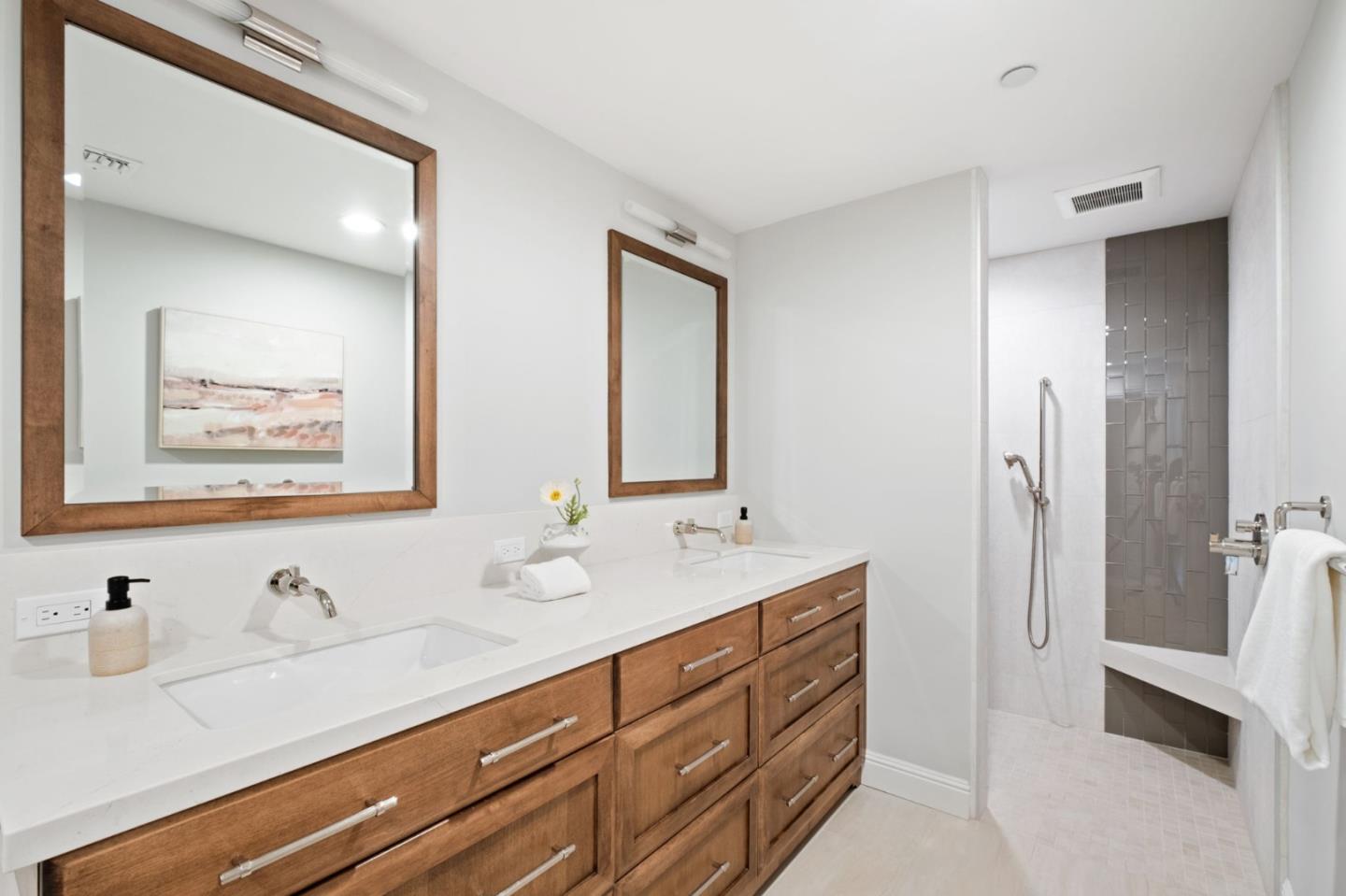 Detail Gallery Image 27 of 51 For 315 Homer Ave #309,  Palo Alto,  CA 94301 - 2 Beds | 2 Baths